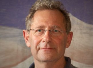 25 de ani de la masacrul din Piata Tiananmen. Omul care opreste tancurile