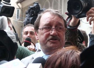 Antena 3, noi stenograme cu Mircea Basescu