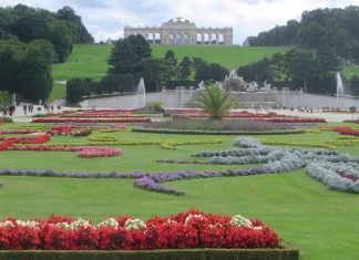 UNESCO pe paine. Yummy, yummy!