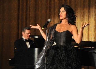 Soprana romana Angela Gheorghiu va concerta in sprijinul muzicienilor MET