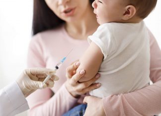 Copilul tau ar trebui sa primeasca vaccinul COVID?