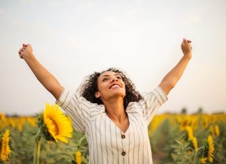 Ar trebui sa fii mandra de tine pentru cat de greu incerci