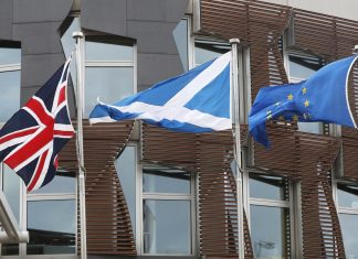 Parlamentul scotian respinge acordul Brexit cu o mare majoritate