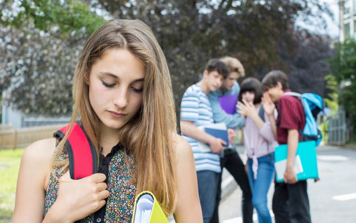 bullying-psihologic-scoala.jpg