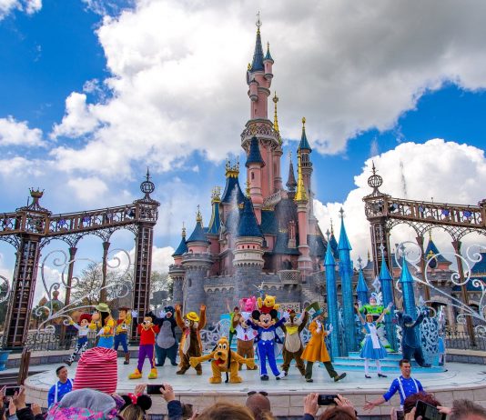 Cate parcuri Disney exista in intreaga lume?