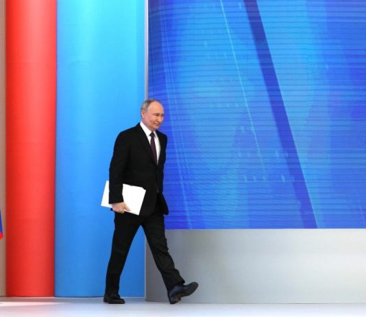 Putin avertizeaza Occidentul ca trimiterea de trupe in Ucraina risca un razboi nuclear